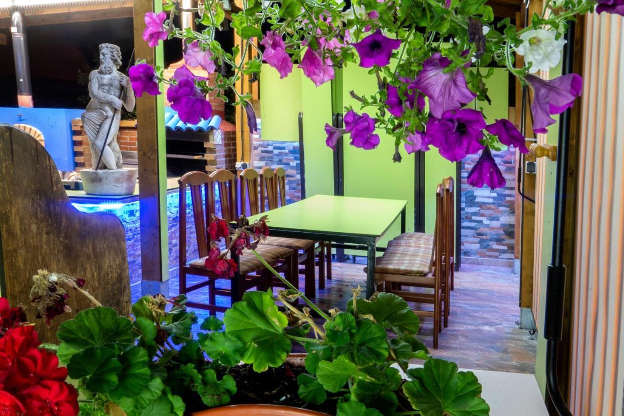 Casa Julian Villa Cistierna Esterno foto